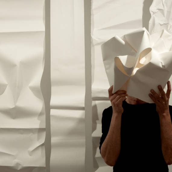 Pedro Guirao lleva el arte sonoro y visual de ‘Cartofonías’ a la sala Pablo Puente del Centro Cultural Las Claras